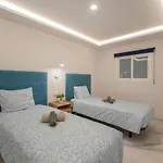 Cozy 2 Bedroom In Granada Park - Cristianos 아파트