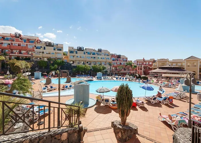 Cozy 2 Bedroom In Granada Park - Cristianos Arona (Tenerife)
